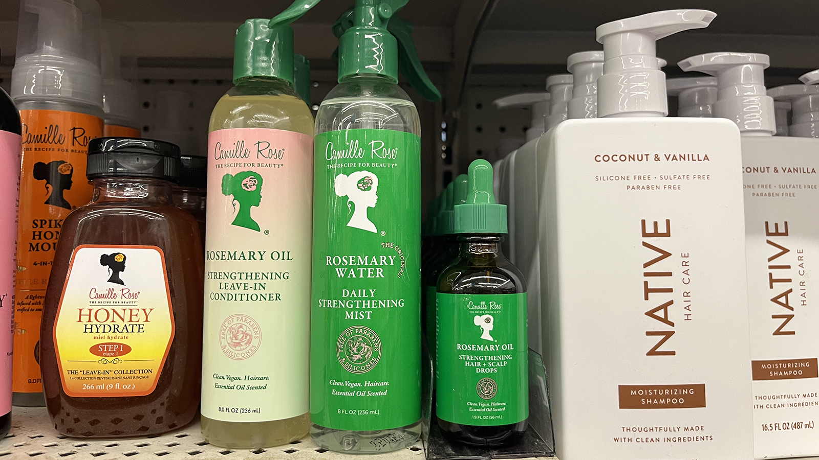Dispensary vs. Retail: The Real Difference Between Cannabis and Hemp Hair Care